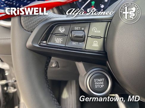 New 2024 Alfa Romeo Tonale Veloce image 22