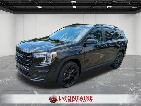 Used 2024 GMC Terrain SLE w/ Driver Convenience Package AWD/4WD image 1