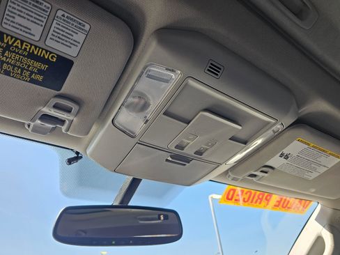 Used 2014 Toyota Tundra Limited w/ Limited Premium Package image 27