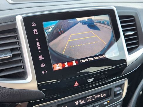 Used 2019 Honda Ridgeline Black Edition image 10