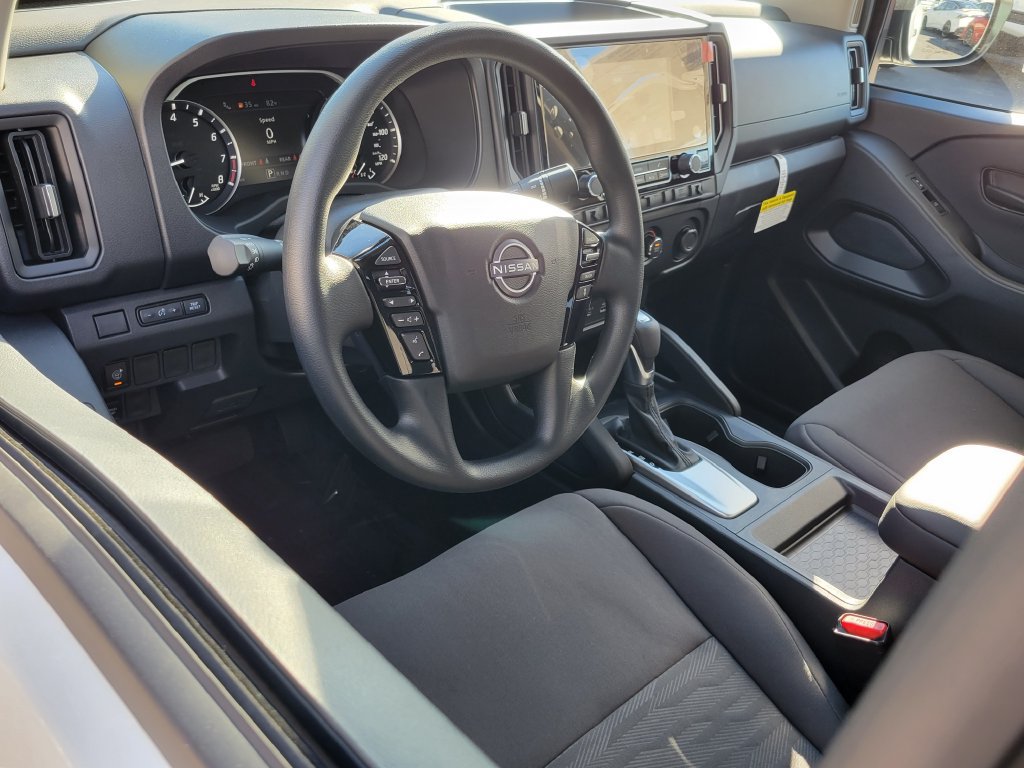 New 2027 Nissan Frontier S RWD image 3