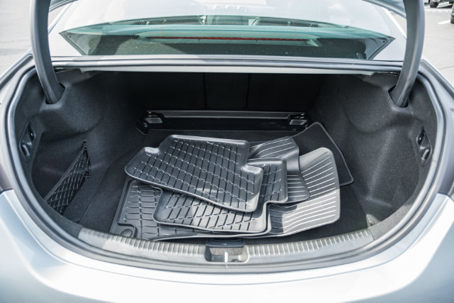 Certified 2023 Mercedes-Benz C 300 4MATIC Sedan image 10