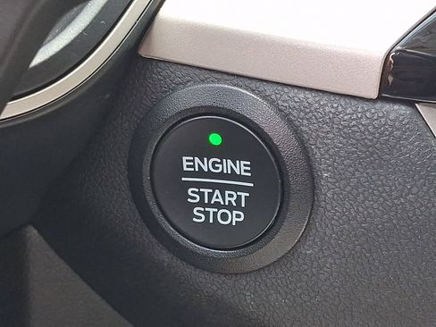 Certified 2022 Ford Escape SEL AWD/4WD image 24