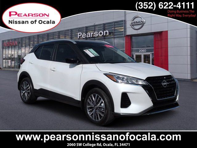 Certified 2024 Nissan Kicks SV FWD image 1