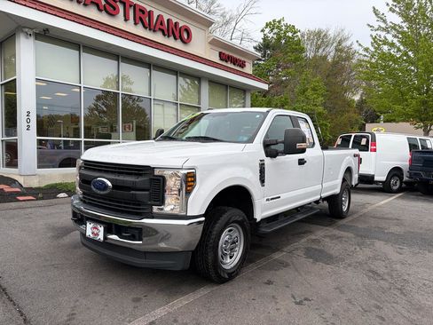Used 2019 Ford F250 XL w/ XL Value Package AWD/4WD image 2
