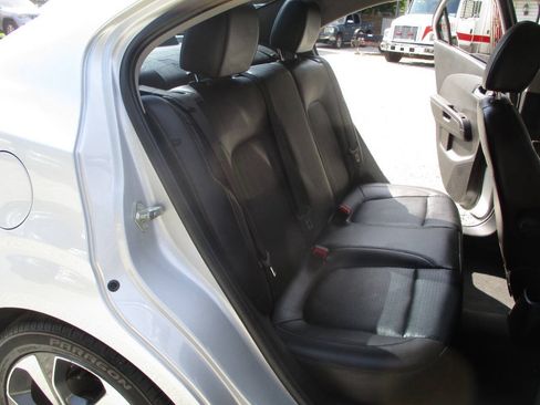Used 2018 Chevrolet Sonic Premier FWD image 24