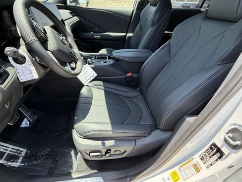 New 2026 Lexus TX 350 AWD image 17
