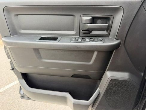 Used 2016 RAM 2500 Tradesman w/ Chrome Appearance Group AWD/4WD image 23