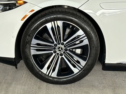 Used 2023 Mercedes-Benz EQS 450+ Sedan image 11