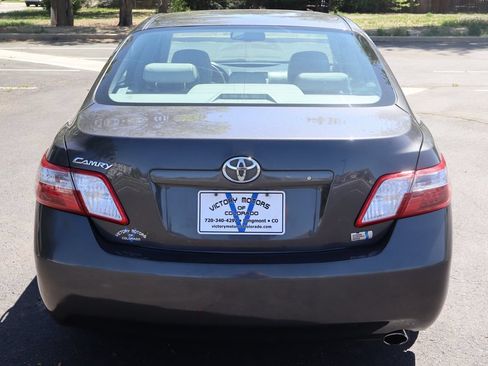 Used 2009 Toyota Camry Hybrid FWD image 6