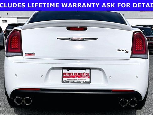 Used 2023 Chrysler 300 S w/ Comfort Group RWD image 4