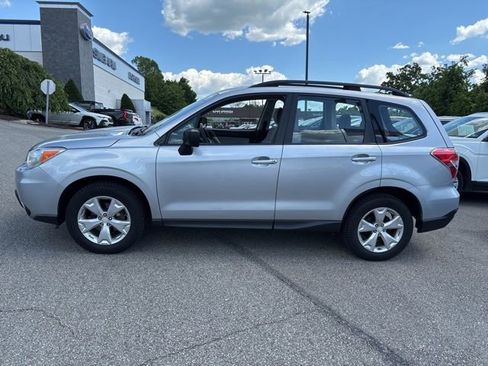 Used 2015 Subaru Forester 2.5i w/ Alloy Wheel Package AWD/4WD image 2