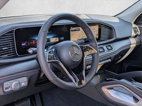 New 2026 Mercedes-Benz GLE 350 4MATIC image 3
