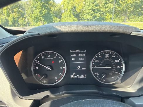 Used 2024 Subaru Crosstrek 2.5i Limited w/ Crosstrek Mirror Package AWD/4WD image 21