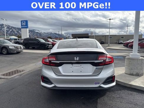 Used 2018 Honda Clarity Touring image 6