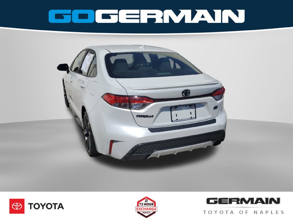 Used 2022 Toyota Corolla SE w/ SE Premium Package FWD image 12