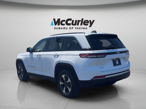 Used 2024 Jeep Grand Cherokee Limited 4xe AWD/4WD image 5