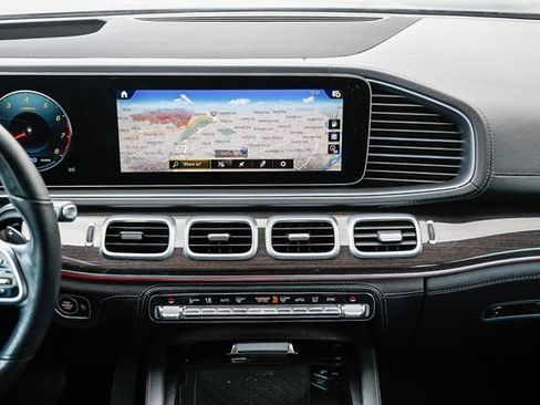 Used 2021 Mercedes-Benz GLE 450 4MATIC image 11