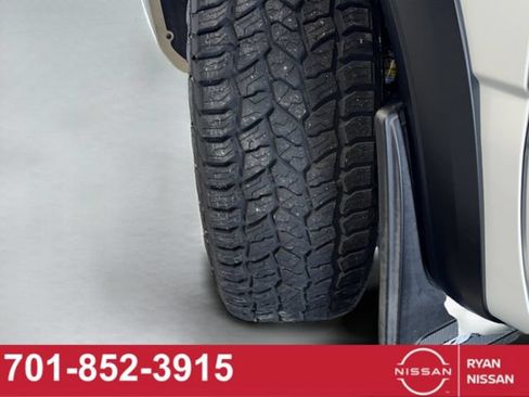 Certified 2023 Nissan Titan PRO-4X w/ Pro-4x Convenience Package AWD/4WD image 34