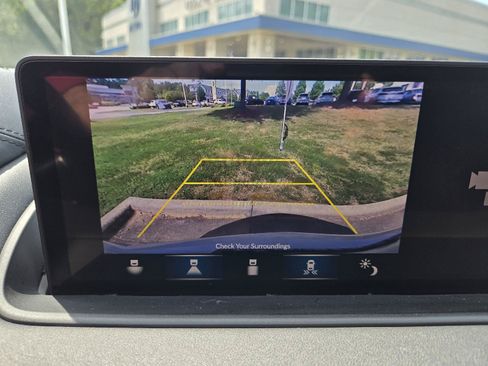 Used 2024 Acura MDX FWD w/ Technology Package image 30