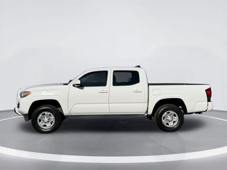 Used 2023 Toyota Tacoma SR AWD/4WD video 3
