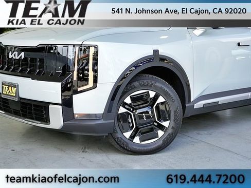 New 2027 Kia Telluride EX image 3