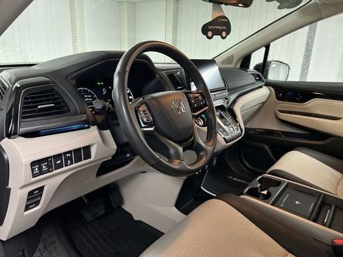 Used 2025 Honda Odyssey Elite image 10