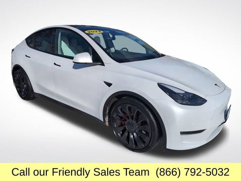 Used 2022 Tesla Model Y Performance image 8