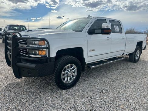 Used 2017 Chevrolet Silverado 3500 High Country w/ Duramax Plus Package image 4