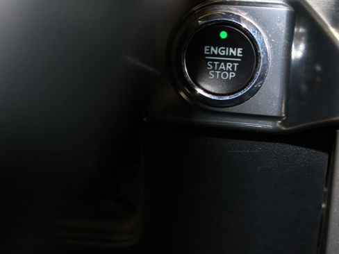 Used 2023 Ford F150 Lariat w/ Equipment Group 502A High AWD/4WD image 46