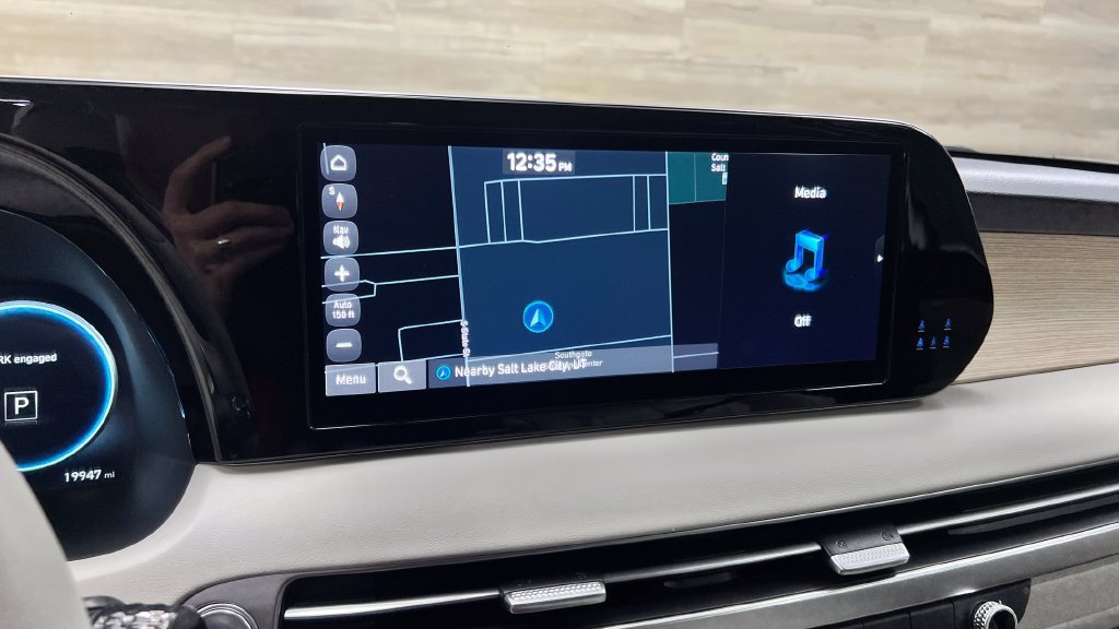 Used 2023 Hyundai Palisade Limited AWD/4WD image 9