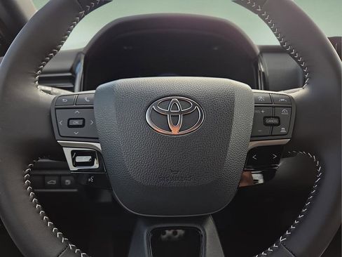 New 2026 Toyota Camry SE FWD image 25