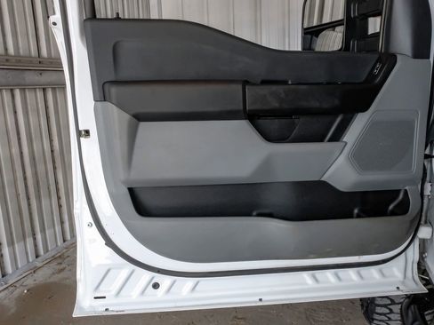 Used 2023 Ford F350 XL AWD/4WD image 35