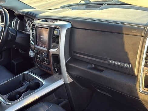 Used 2019 RAM 1500 Laramie w/ Convenience Group image 32