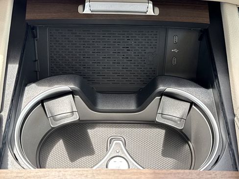 New 2026 Mercedes-Benz GLE 450 4MATIC image 30