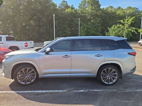 Used 2025 Lexus TX 350 AWD w/ Technology Package image 6