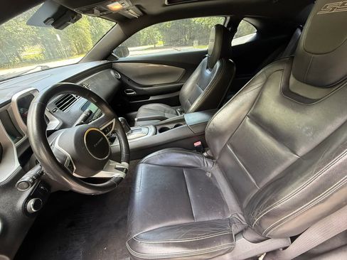 Used 2010 Chevrolet Camaro SS w/ RS Package RWD image 12