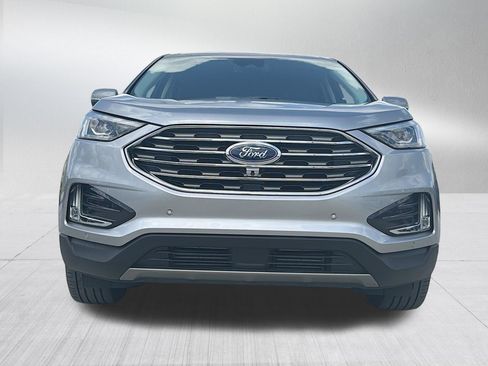 Used 2024 Ford Edge Titanium w/ Equipment Group 301A AWD/4WD image 2