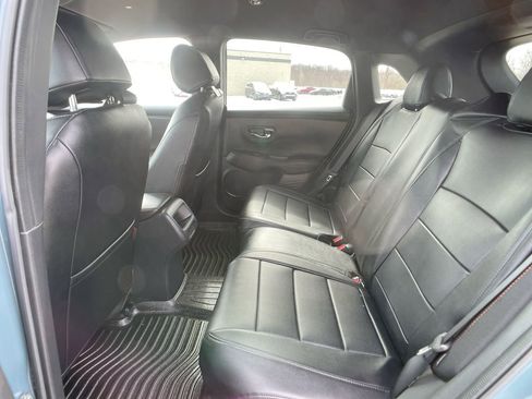 Used 2025 Honda HR-V Sport image 22