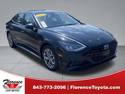 Used 2021 Hyundai Sonata SEL w/ Preferred Accessory Package FWD image 1
