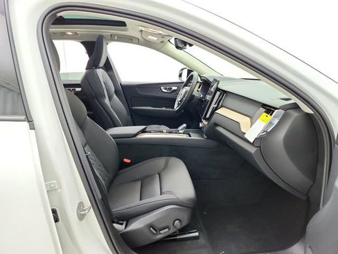 New 2026 Volvo XC60 T8 Plus w/ Climate Package AWD/4WD image 18
