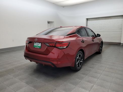 Used 2025 Nissan Sentra SV FWD image 9