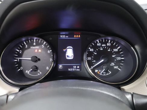 Used 2022 Nissan Rogue Sport SV w/ Technology Package AWD/4WD image 36
