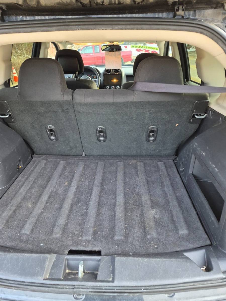 Used 2016 Jeep Compass Sport w/ Power Value Group AWD/4WD image 12