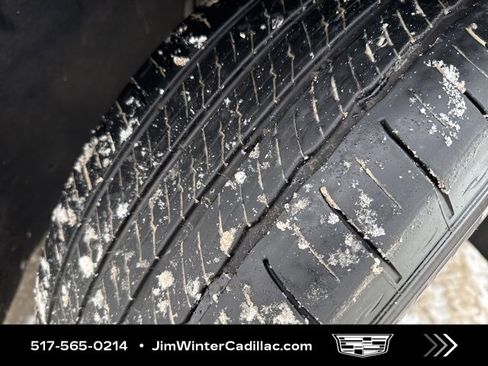 Certified 2025 Cadillac XT5 Premium Luxury image 4