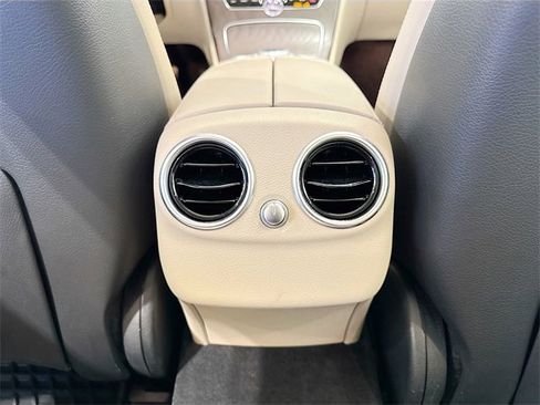 Certified 2018 Mercedes-Benz C 300 4MATIC Sedan image 33