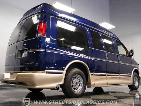 Used 2001 Chevrolet Express 1500 w/ Preferred Equipment Group 3 image 27