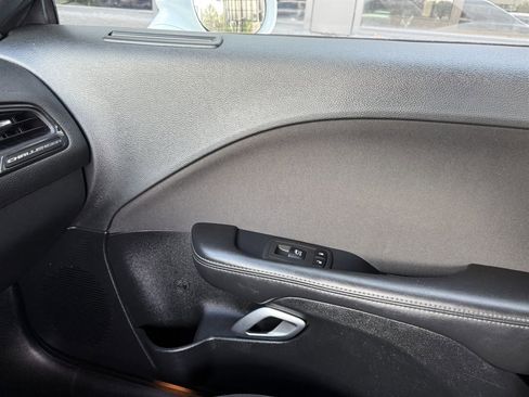 Used 2020 Dodge Challenger SXT RWD image 25