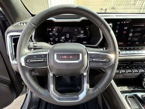 Used 2025 GMC Canyon Elevation w/ Convenience Package RWD image 22