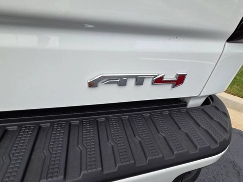 Used 2023 GMC Sierra 1500 AT4 w/ AT4 Premium Package AWD/4WD image 10